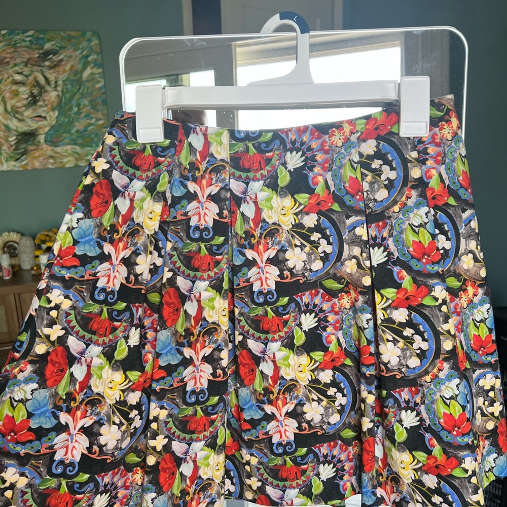 Alice + Olivia Red and Blue A-Line Pleated Skirt